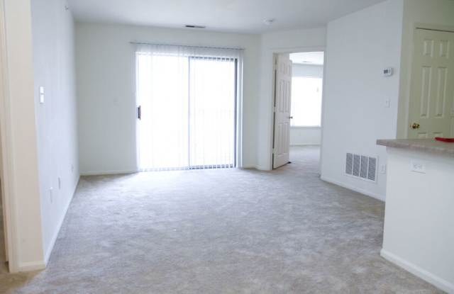 Walden Pond Apartments photos photos