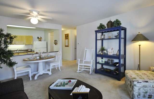 Swanhaven Manor - Senior Living Gallery 3