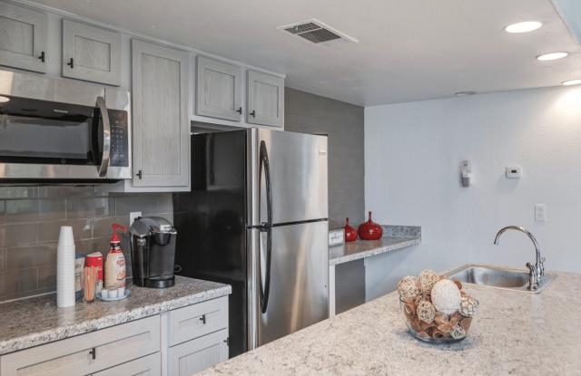 Creeks Edge Apartments photos photos