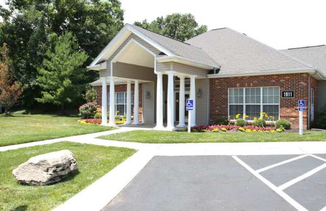 Walden Pond Apartments Gallery 3