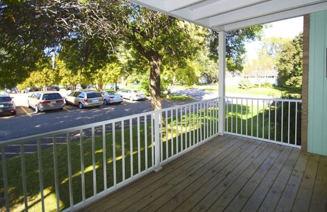 Roseville Terrace Gallery 3