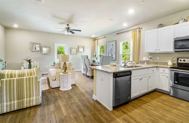 Gulf Stream Apartments photos photos