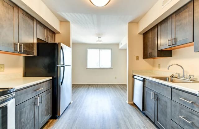 Rolling Hills Apartments photos photos