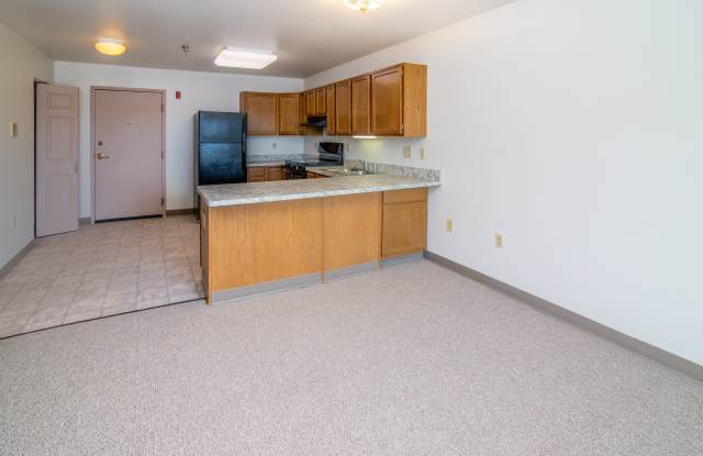 Glenwood Apartments - Senior Housing Gallery 2