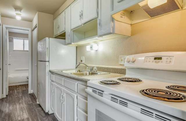 Bridge Square Apartments Gallery 3