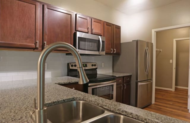 Cahaba Grandview Gallery 3