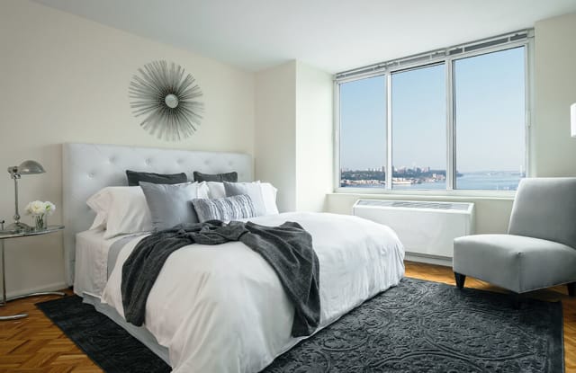 River Place photos photos