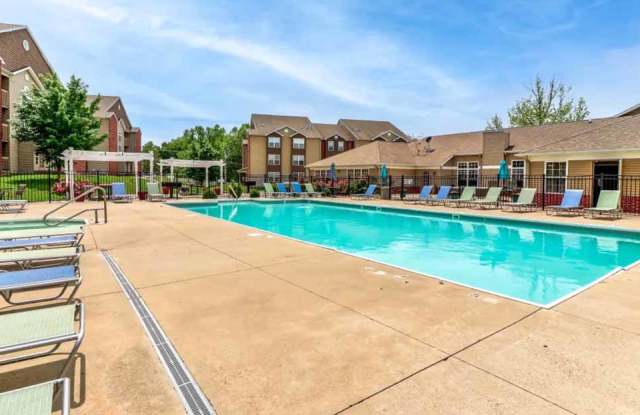 900 on Park Apartments photos photos