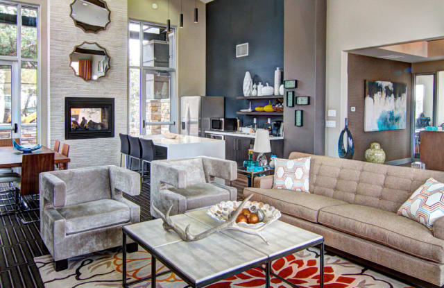 Sandpiper Gallery 3