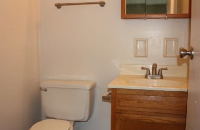 Madison Crown Apartments Gallery 4