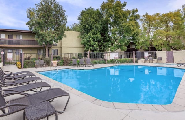 Senior Housing - Heritage Park at Alta Loma Gallery 4