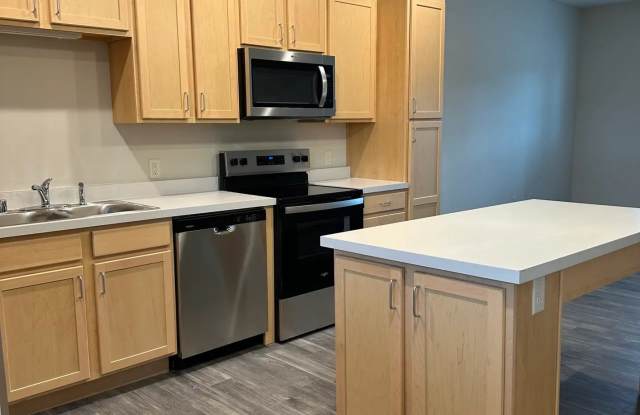 Layton Preserve - Senior Housing Gallery 2