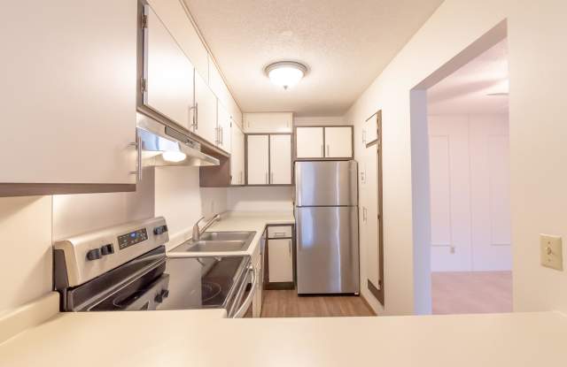 Edina Highland Villa photos photos