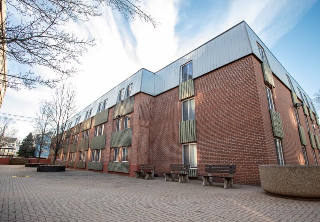 Silver Pond Apartments Wallingford Ct A Deep Dive Into Life At This Established Community