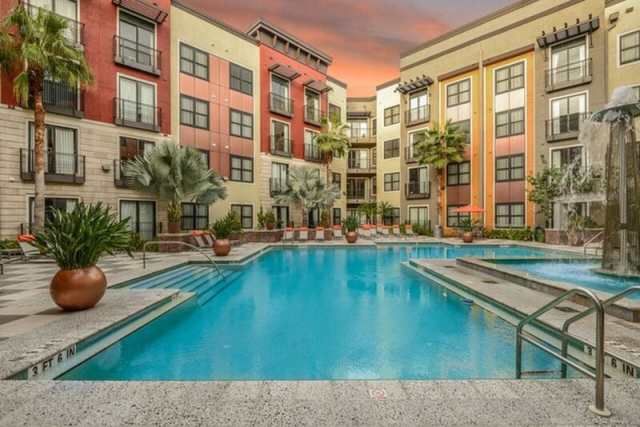 ST 1560 Jackson St, Oakland, CA 94612 | Redfin
