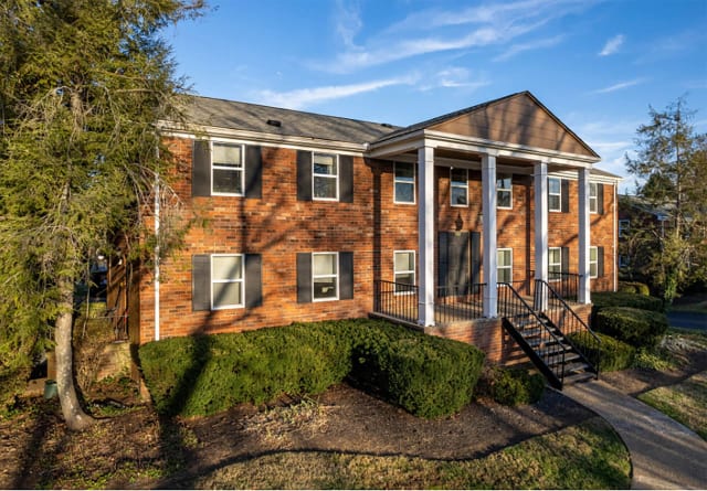 Windsor Court Knoxville TN apartments for rent