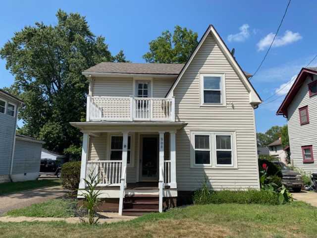 Warm Bright West Akron 3BR with Fireplace, Off-Street Parking Backyard ...