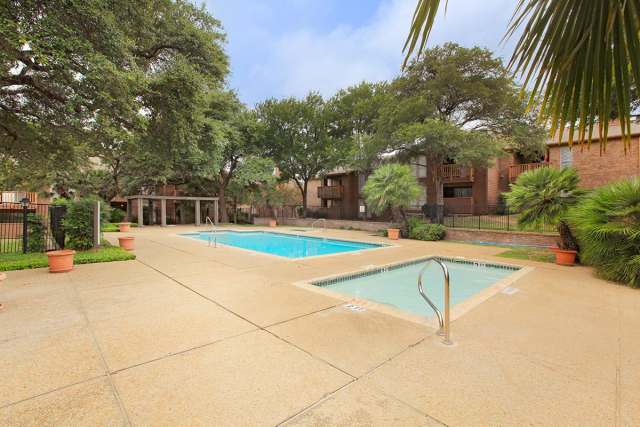 Apartments on San Antonio’s Southside near Stinson with modern amenities
