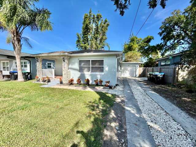 Gorgeous updated 2-bedroom 2-bath home with garage and fenced in ...