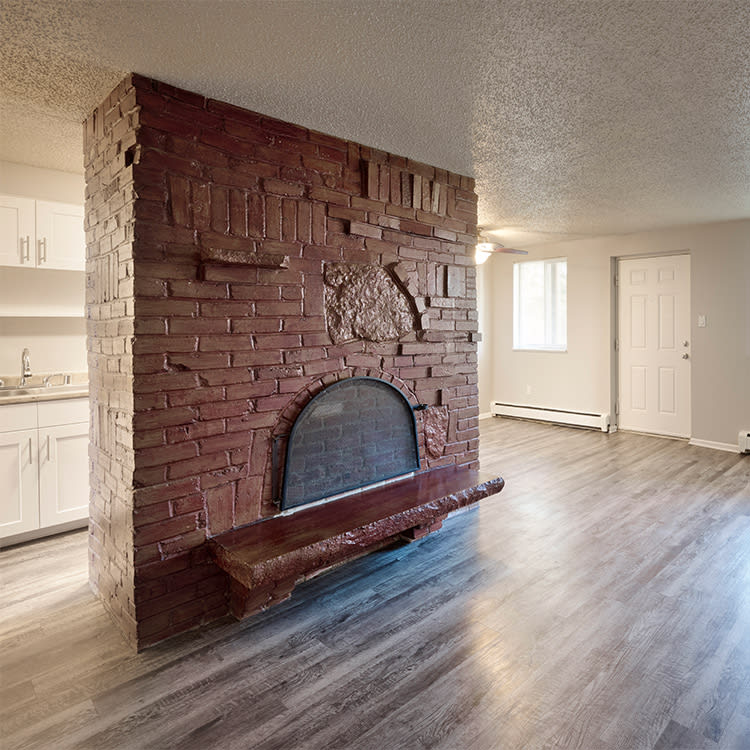 Abrigo Apartments – 318