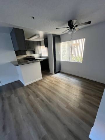 1601 Venice Blvd – 207