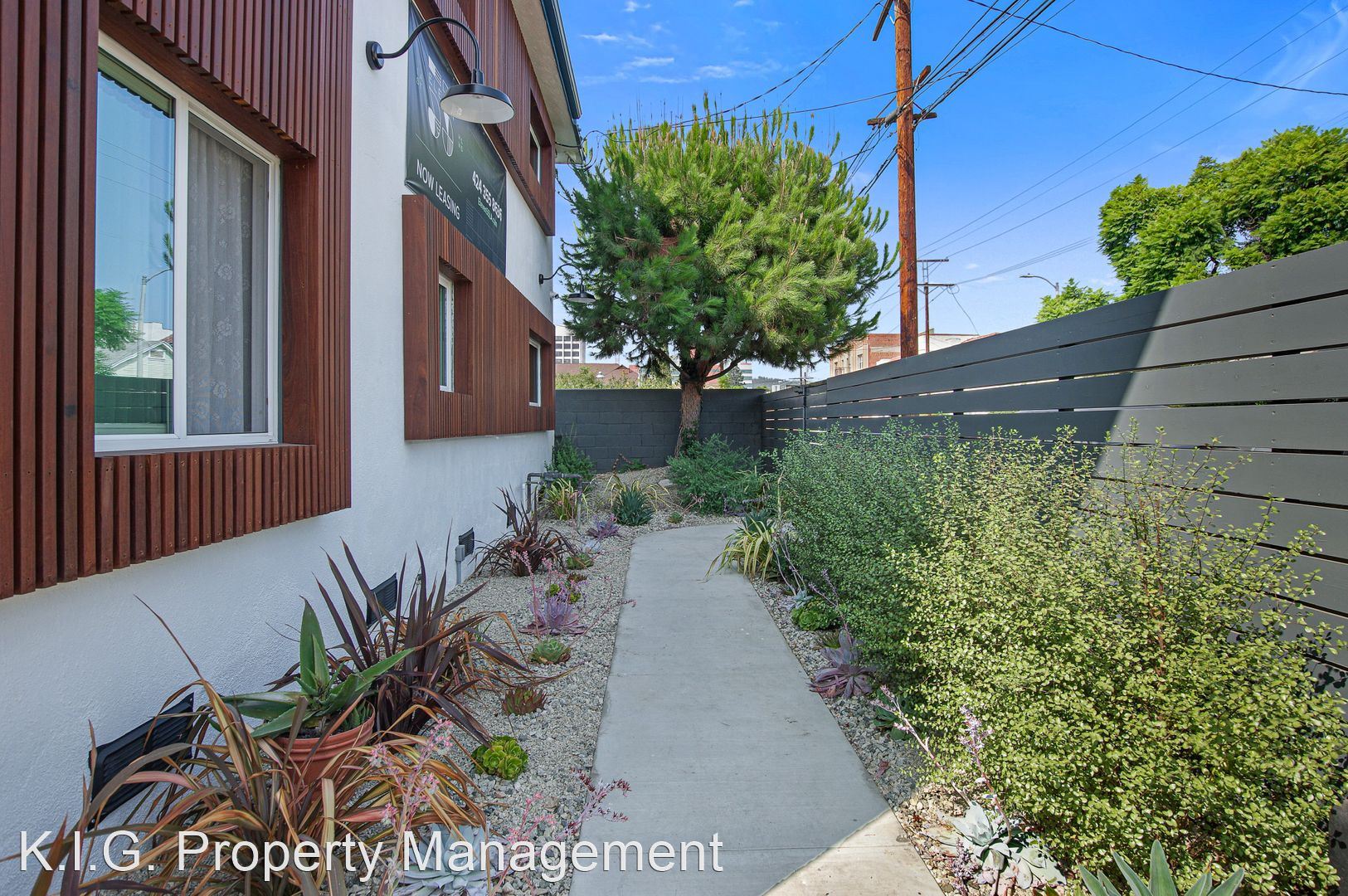 Stylish 1-Bedroom in the Heart of East Hollywood – 3
