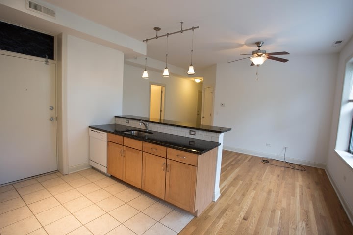 5301-5307 S. Maryland Avenue – 5301-304
