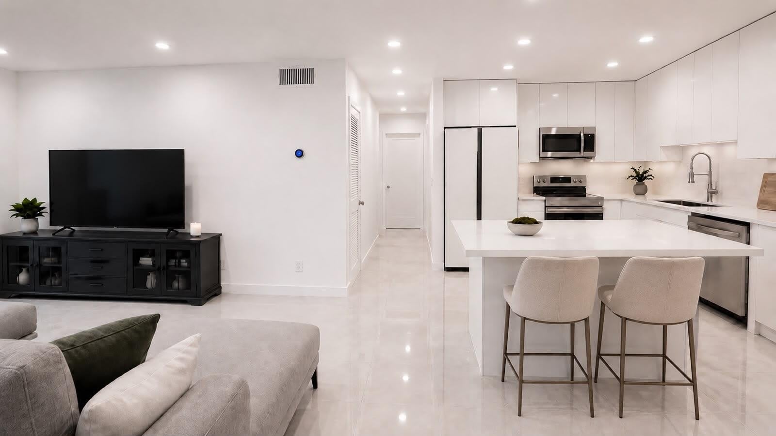 6249 Bay Club Drive – photo 1
