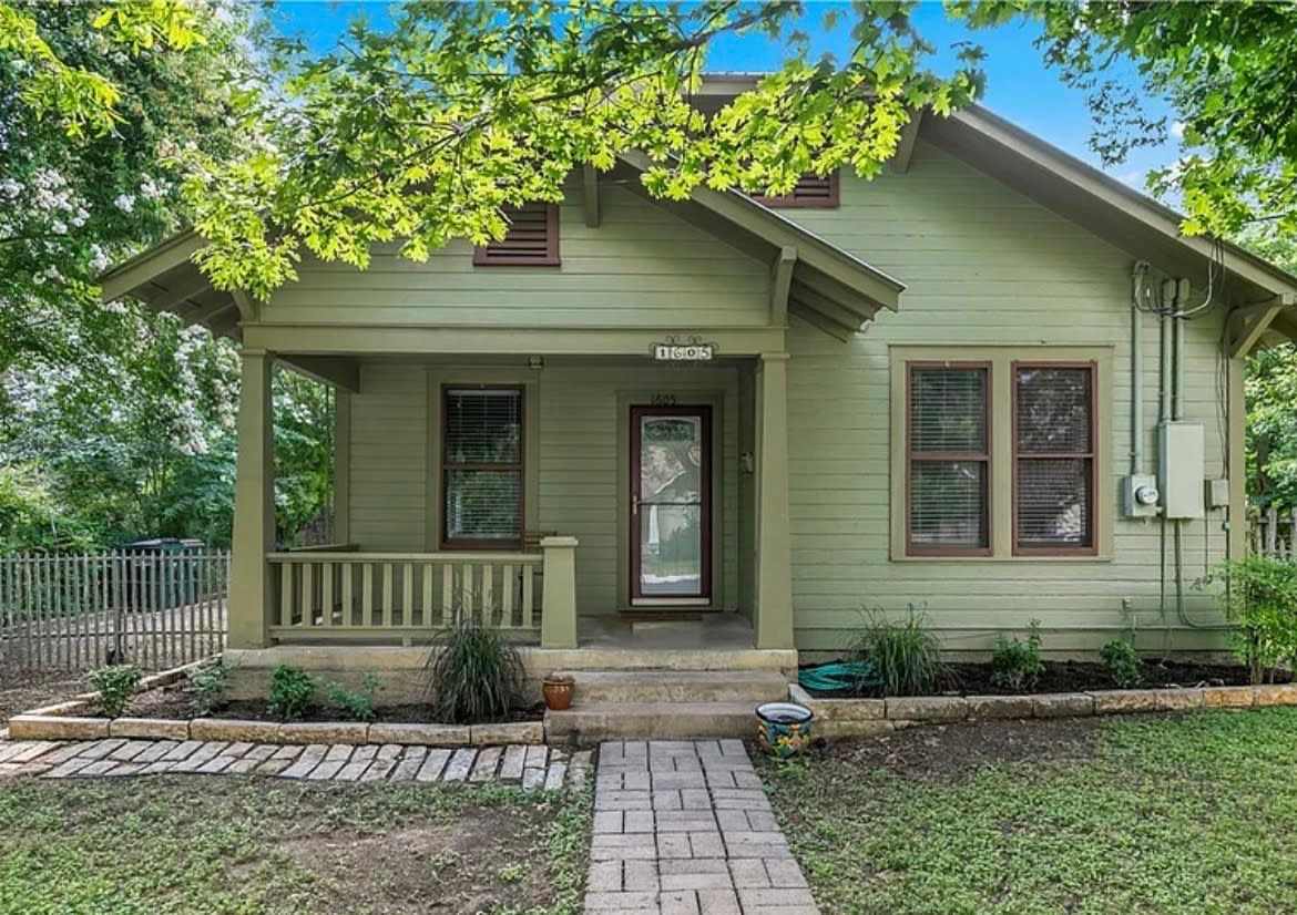 1605 South Elm Street – photo 1