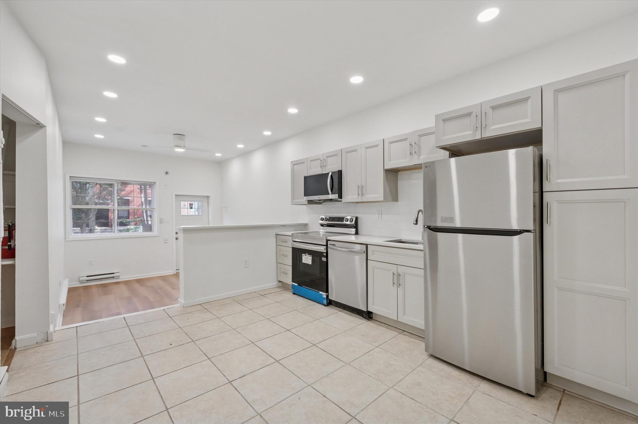 2120 CHRISTIAN Street – photo 1
