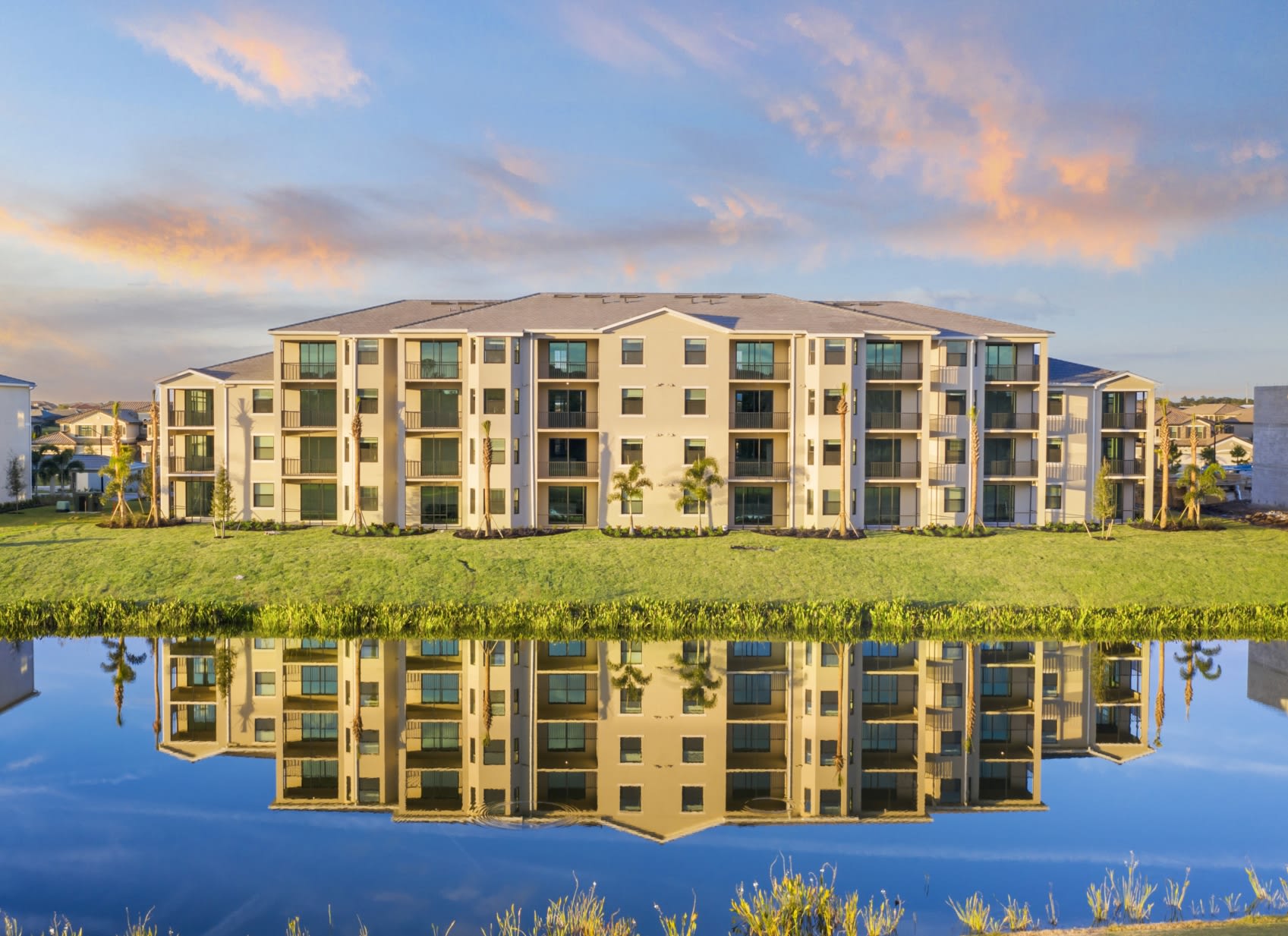 18008 Gawthrop DrUnit 206 – photo 1