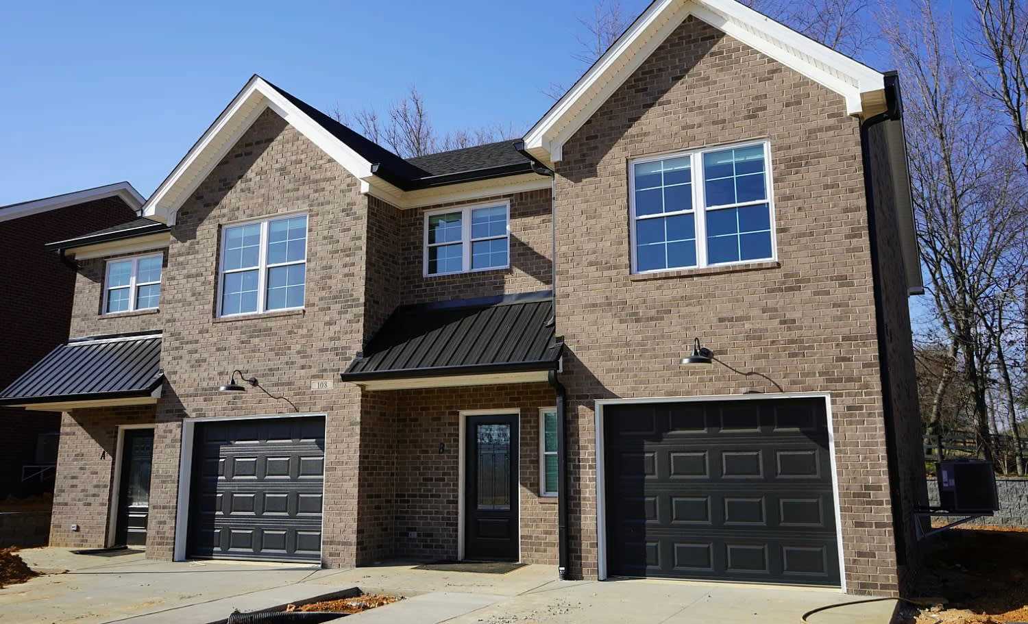 102 Everly Pointe Drive – photo 1
