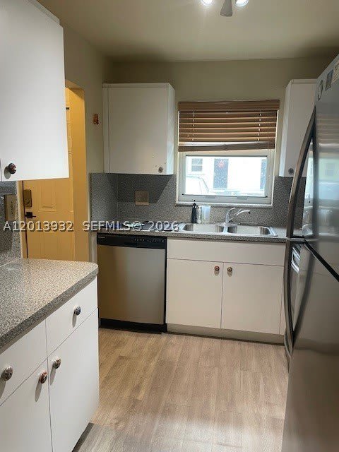 807 W Oakland Park Blvd – photo 1