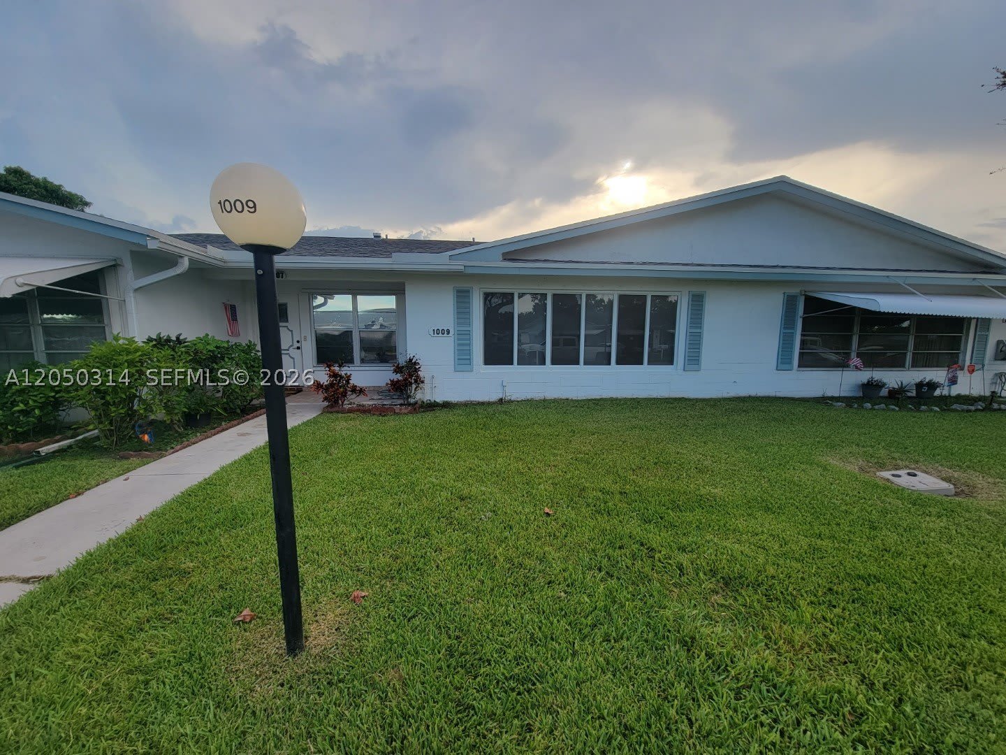 1009 NW 88th Ave – photo 1