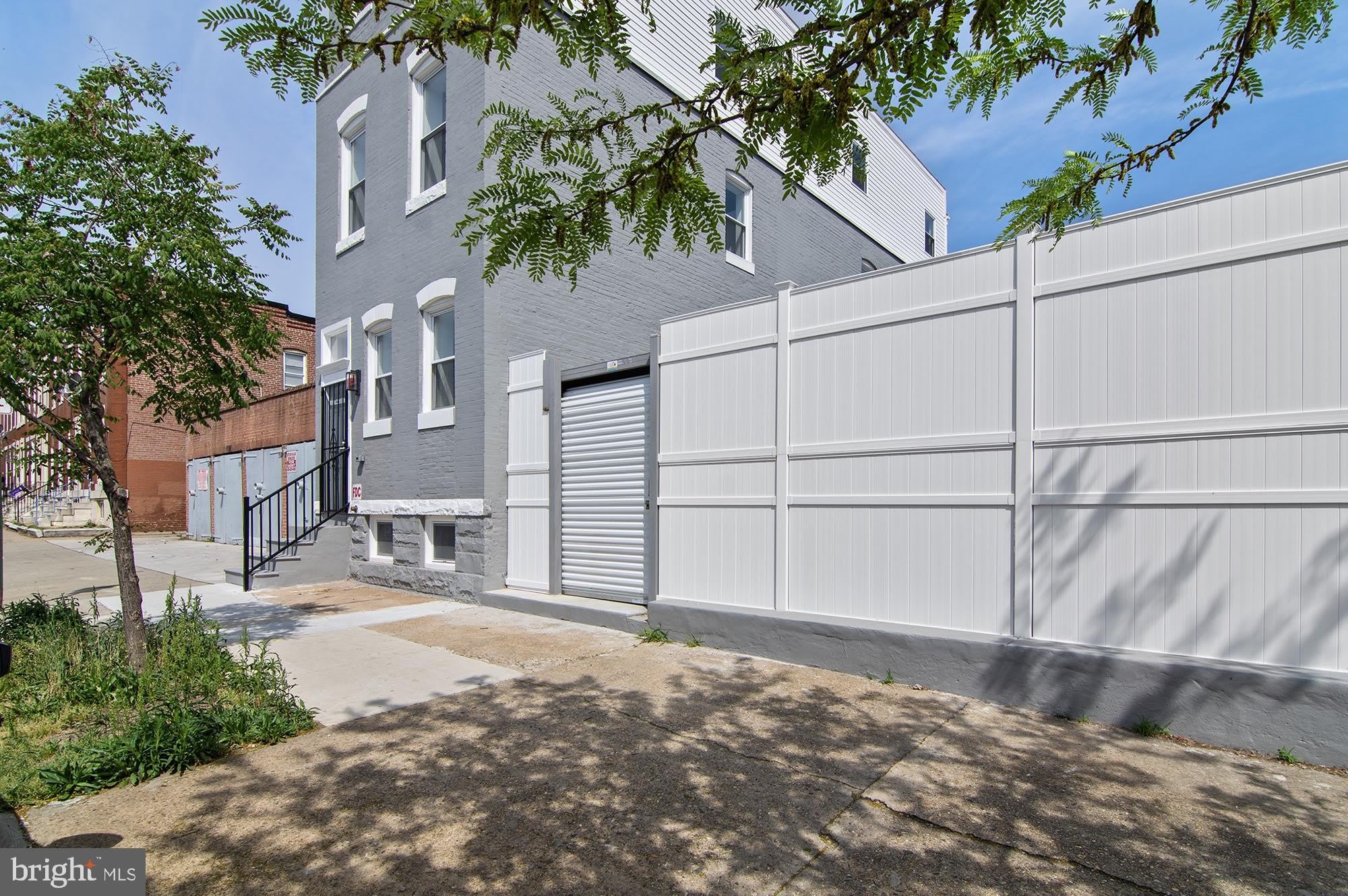3022 E FAYETTE Street – photo 1