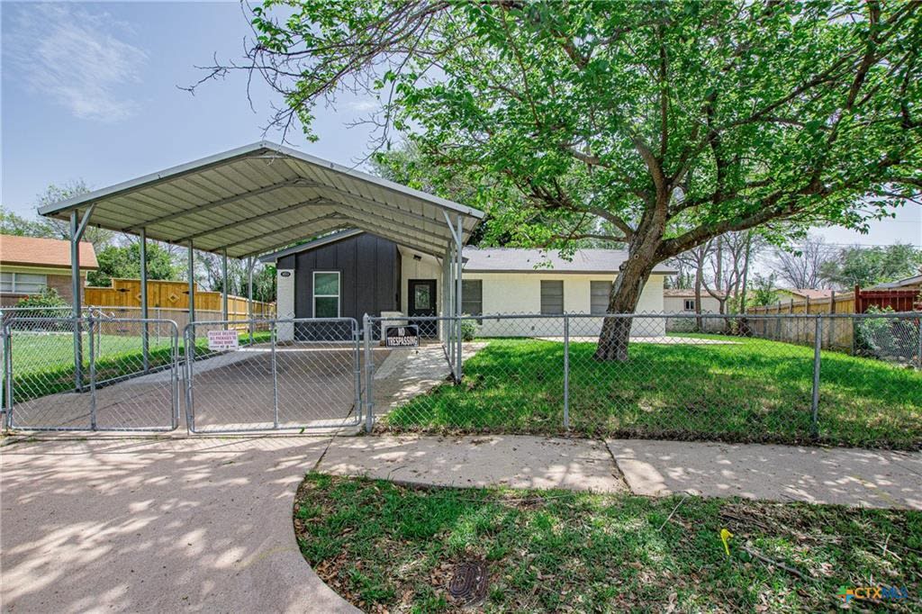 2313 Debra Cir – photo 1