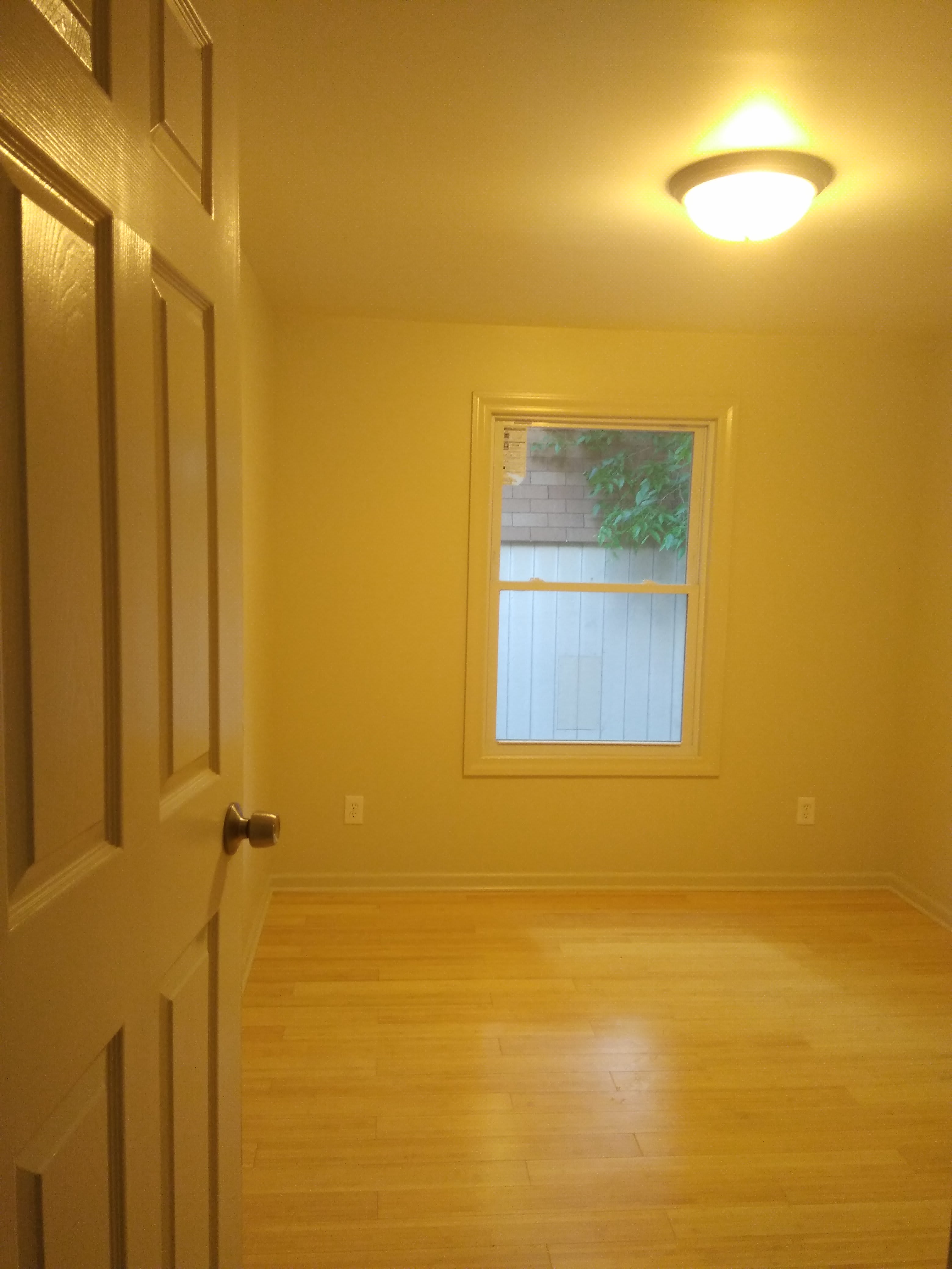3920 Wyandotte St – photo 1