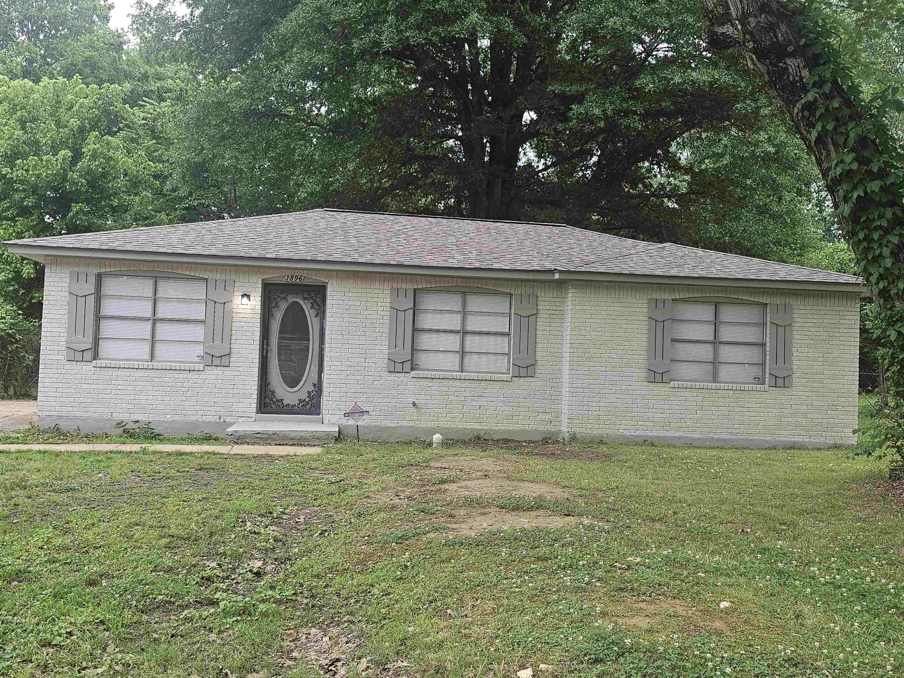 3896 Ajanders Dr – photo 1