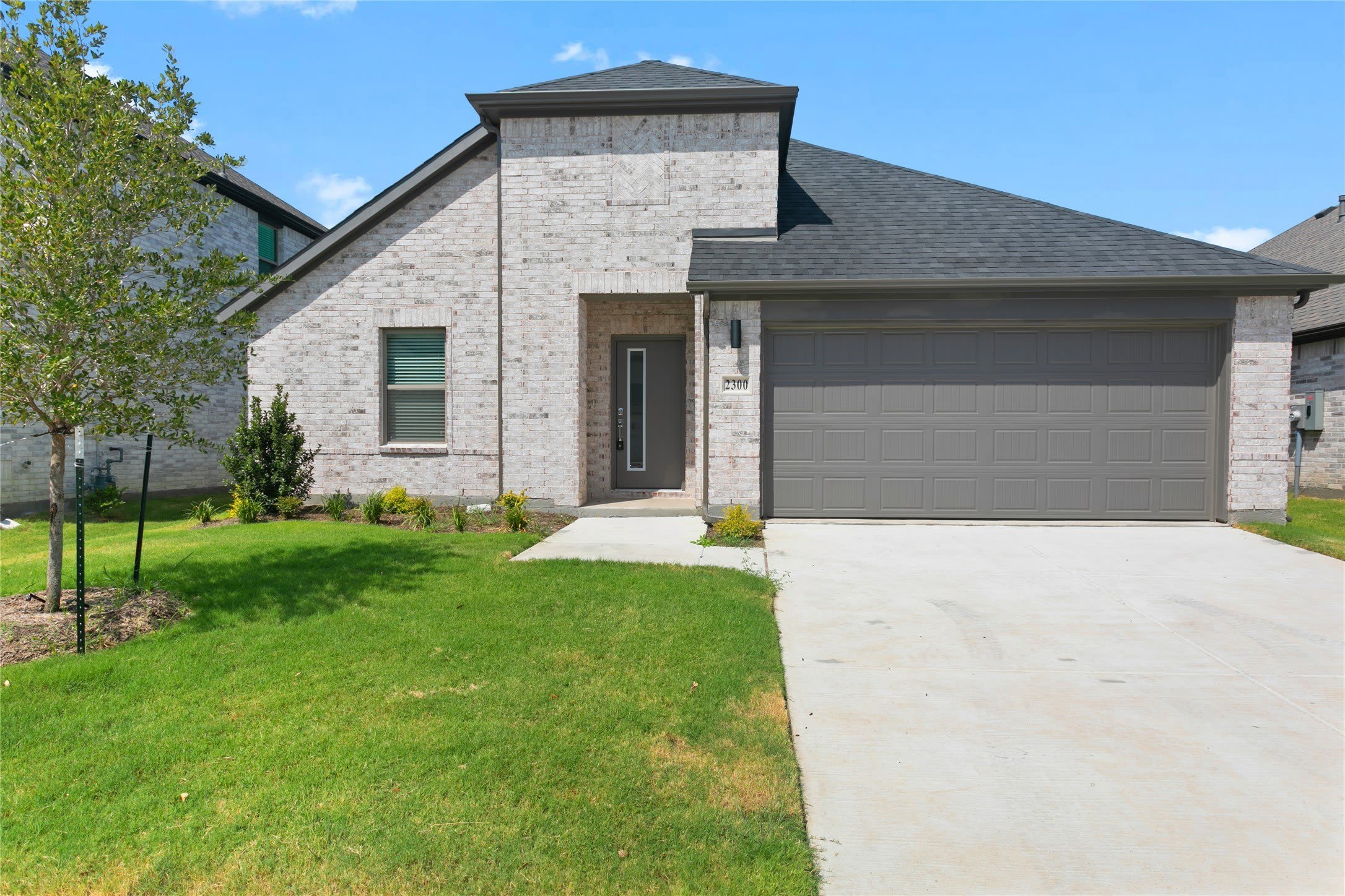 2300 Wind River – photo 1