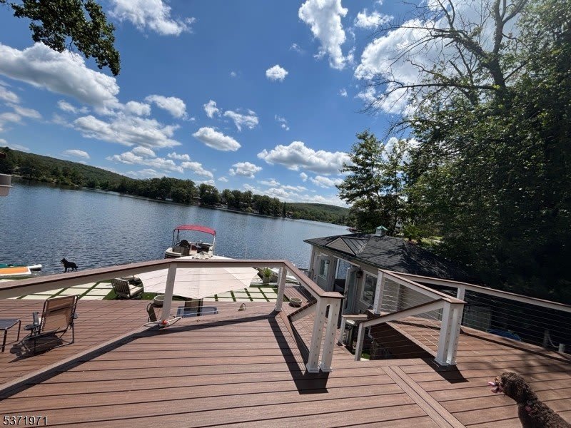 600 Warwick Tpke – photo 1 of 28