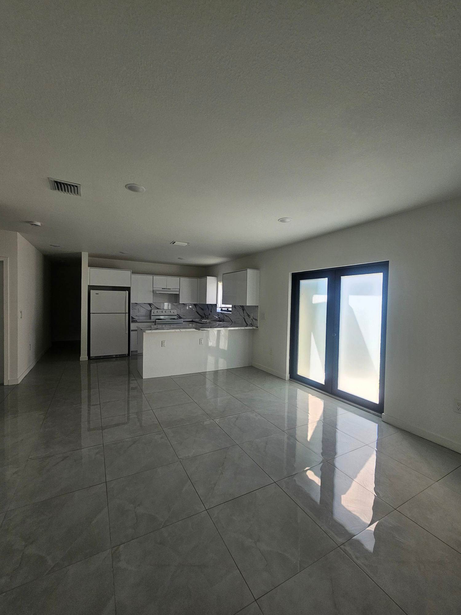 2970 Northwest 48Th Street – photo 1 of 105