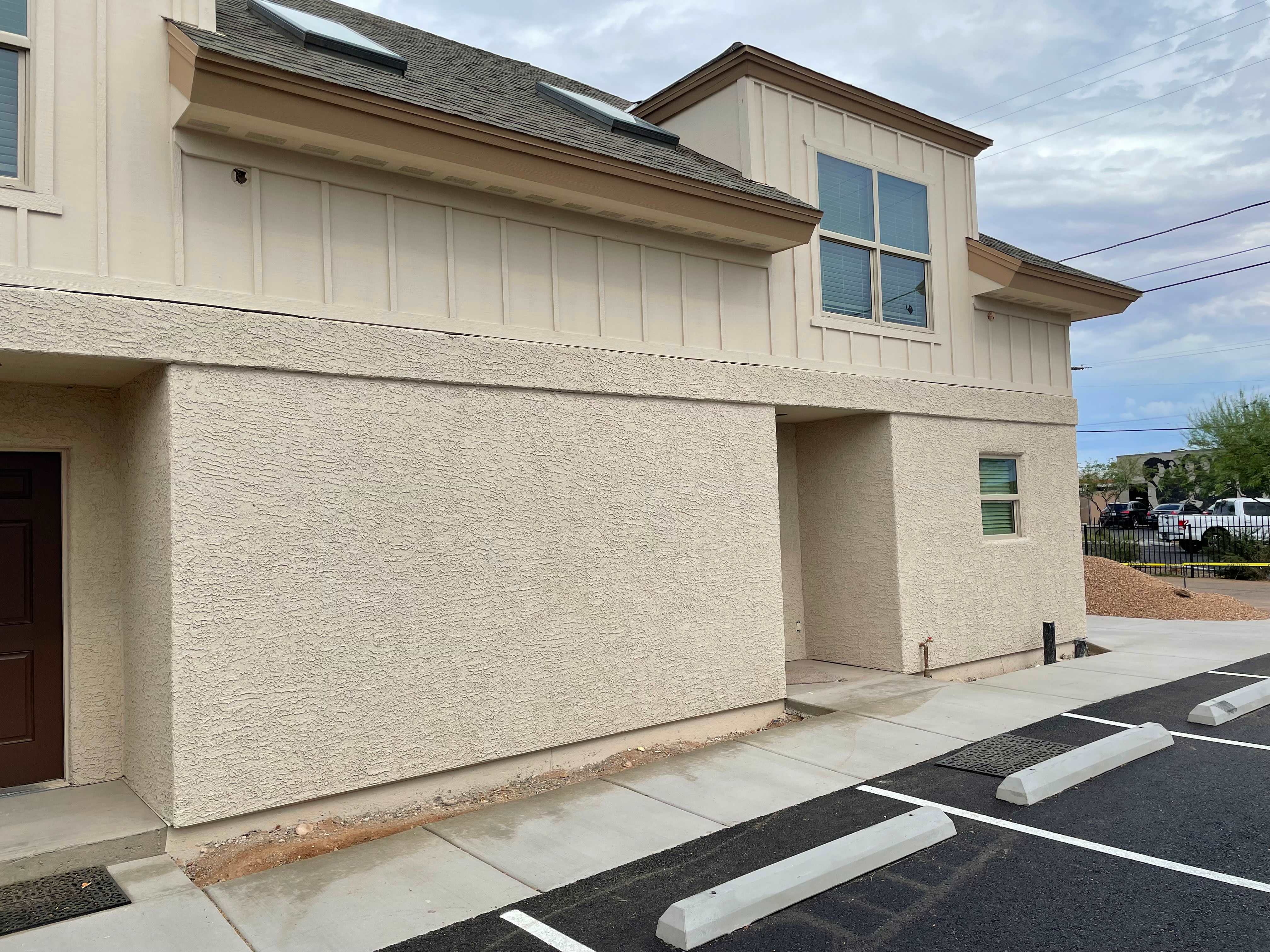 2545 E Spring St Unit 1 – photo 1