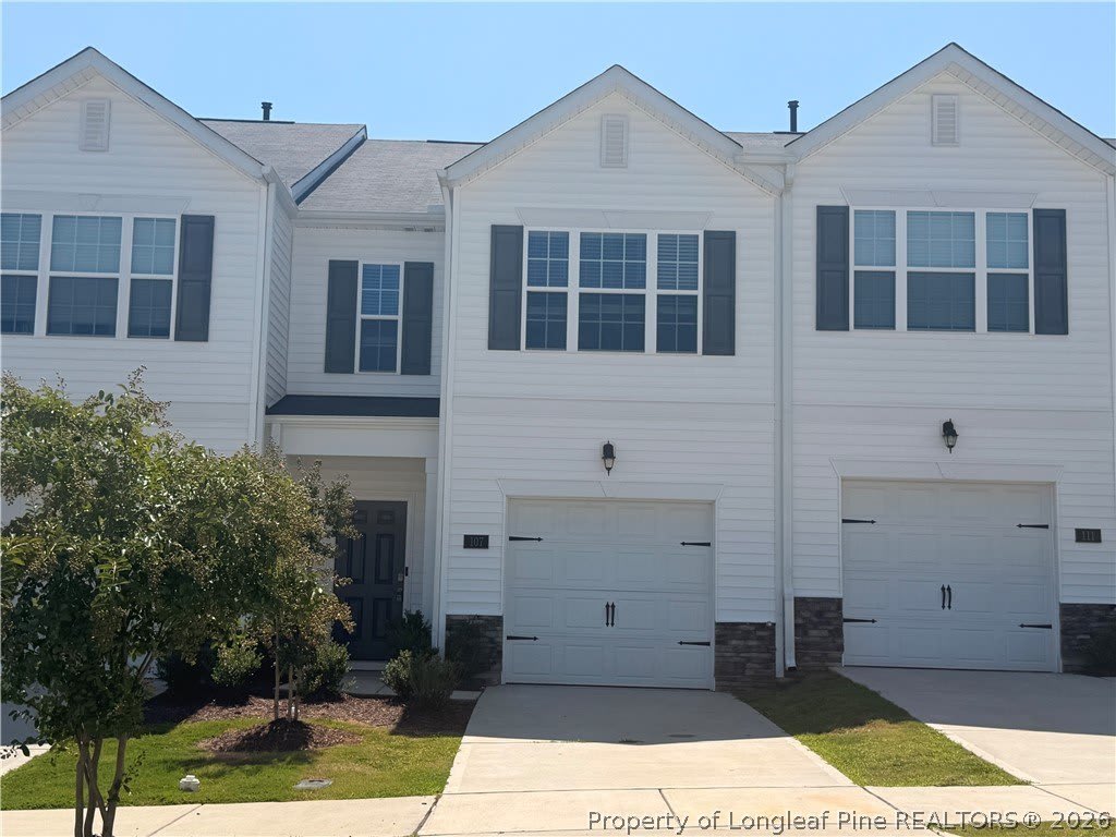 107 Starlight Street – photo 1 of 3