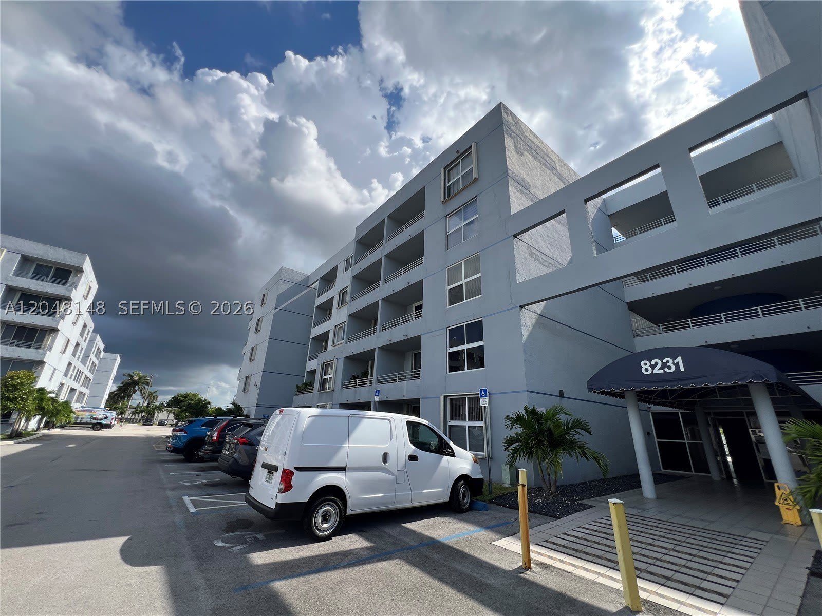 8231 NW 8th St – photo 1
