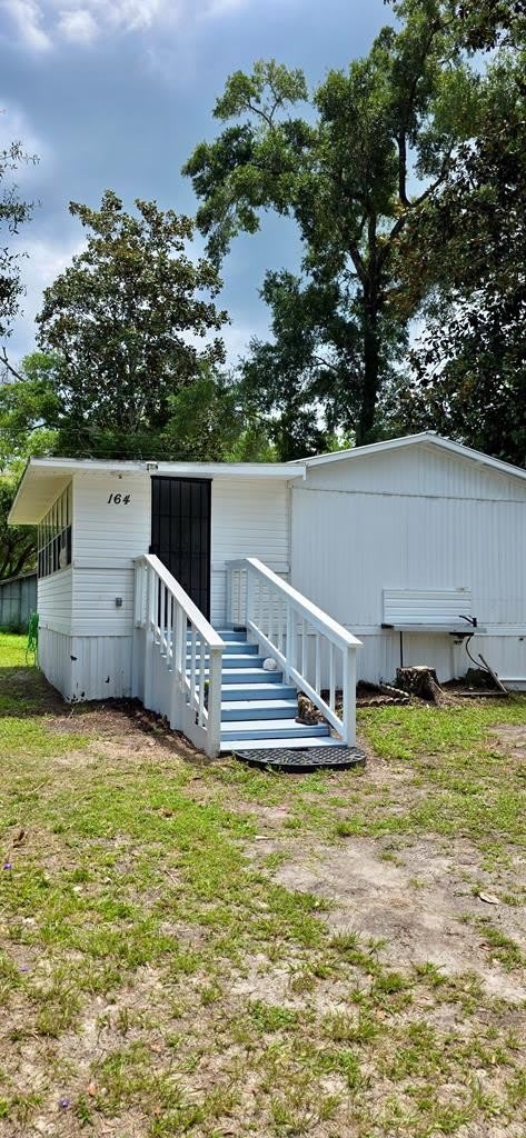 164 N Duck Ave – photo 1 of 15