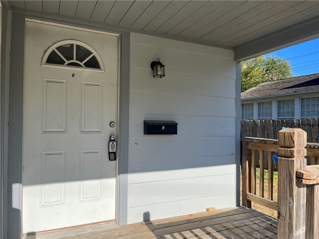 3412 Denver Avenue – photo 1