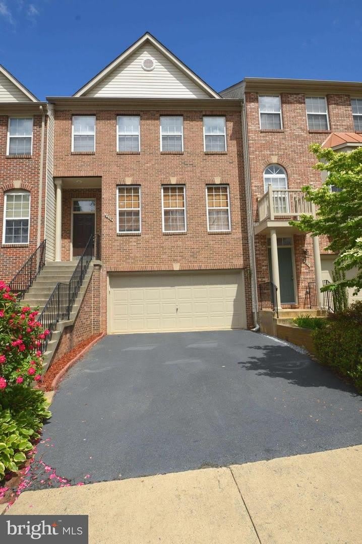 4209 TRUMBO CT – photo 1 of 25
