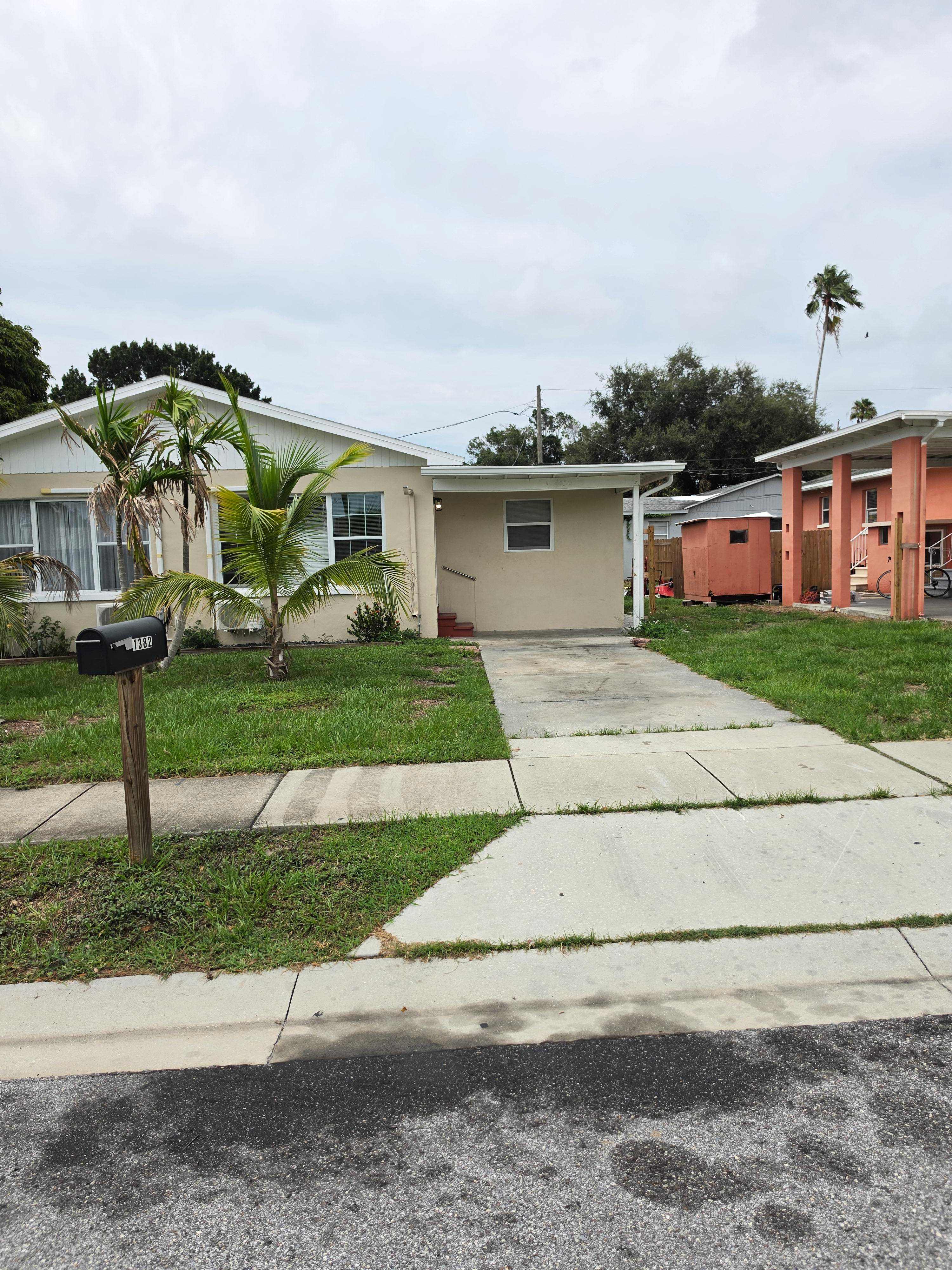 1382 Franklin St – photo 1