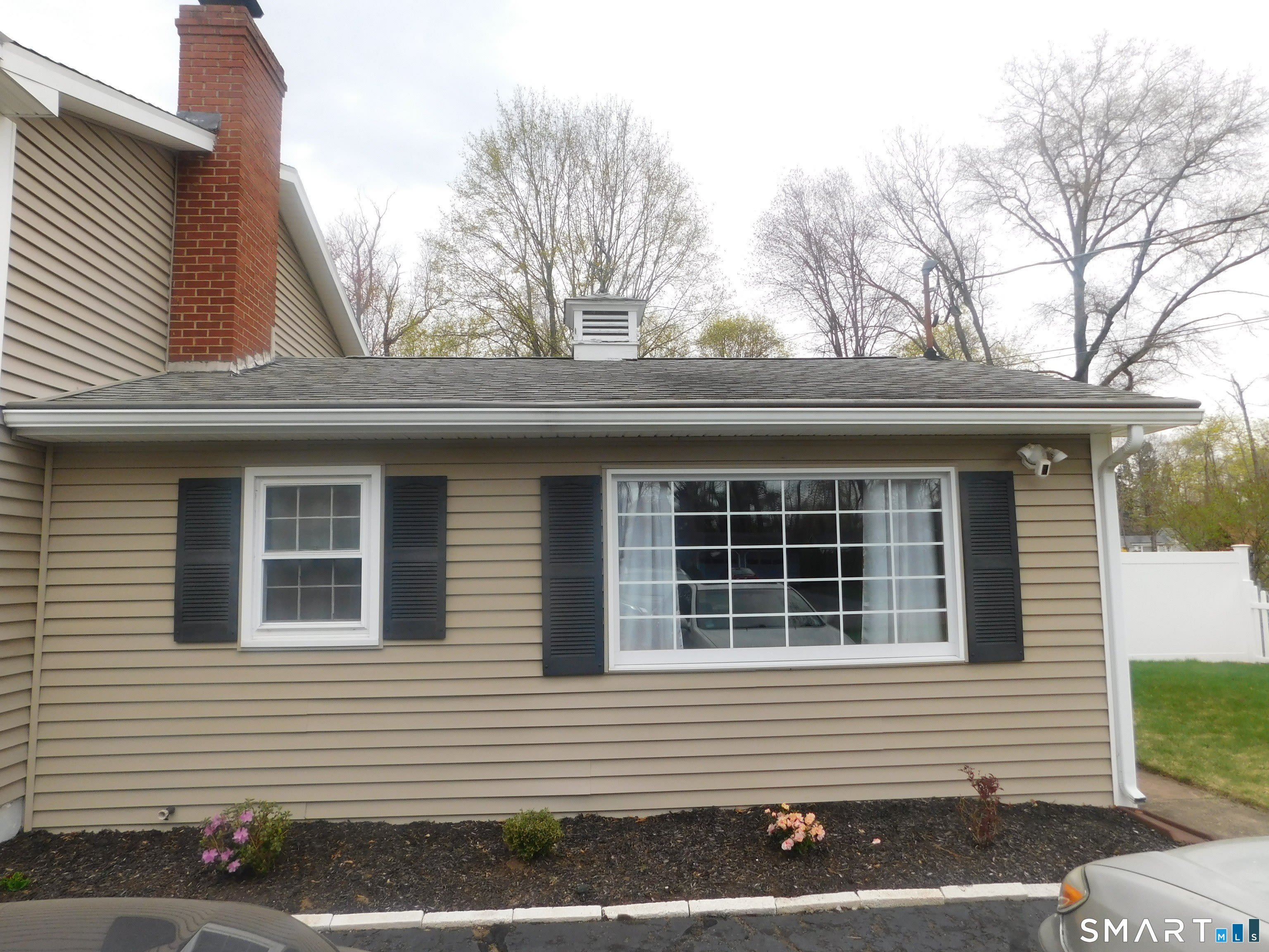 5 Larson Drive – photo 1 of 12