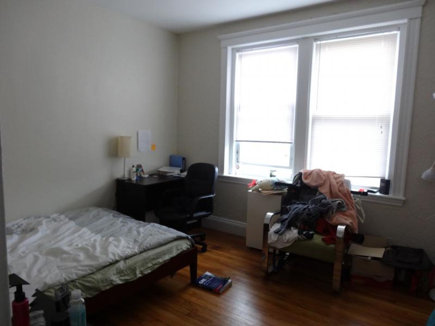 Charming 2 Bedroom – photo 1